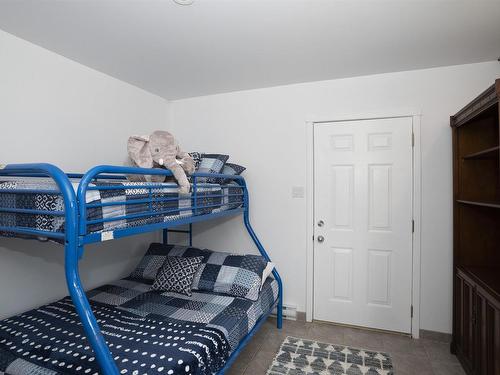664 Memory Road, Neebing, ON - Indoor Photo Showing Bedroom