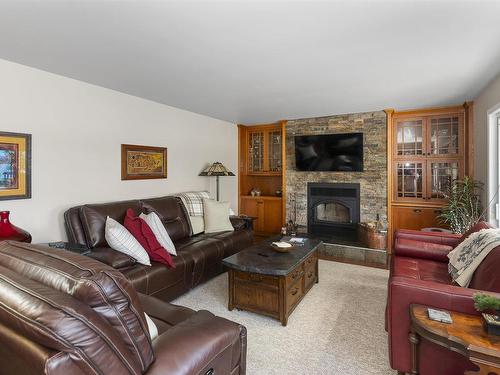 664 Memory Road, Neebing, ON - Indoor Photo Showing Living Room With Fireplace