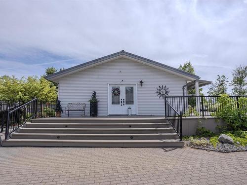 664 Memory Road, Neebing, ON - Outdoor With Deck Patio Veranda