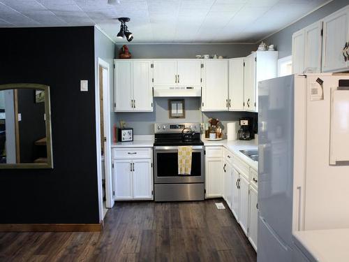 210 Fifth St, Rainy River, ON 