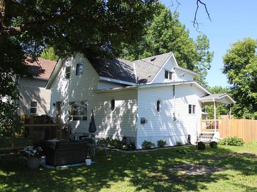 210 Fifth St, Rainy River, ON 