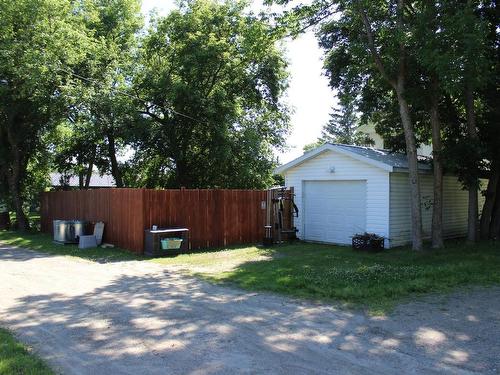 210 Fifth St, Rainy River, ON 