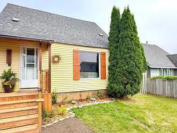 372 GRENVILLE Avenue Thunder Bay, ON P7A 2B8
