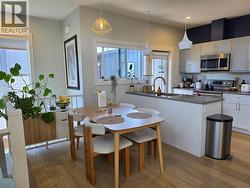 726 Coopland Crescent Unit# 2 Kelowna, BC V1Y 2V1