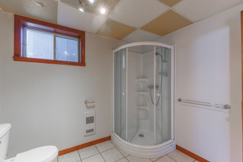 Salle de bains - 134 Route 235, Ange-Gardien, QC - Indoor Photo Showing Bathroom
