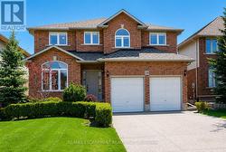 24 BOSWORTH STREET Hamilton, ON L9K 1N8