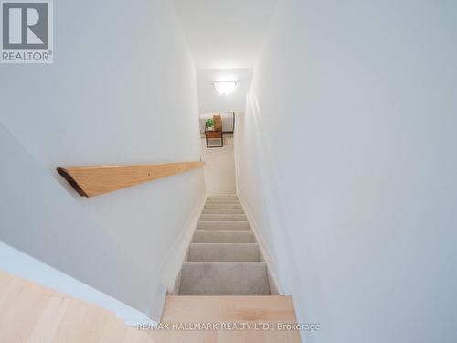 65 Hampton Avenue, Toronto, ON 