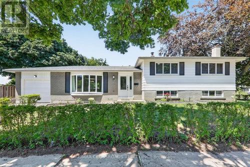 10 Gillbank Crescent S, Toronto, ON - Outdoor