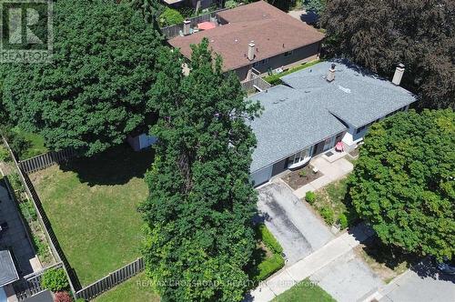 10 Gillbank Crescent S, Toronto, ON - Outdoor