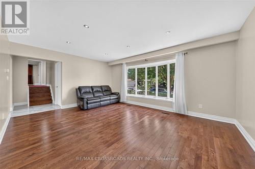 10 Gillbank Crescent S, Toronto, ON - Indoor