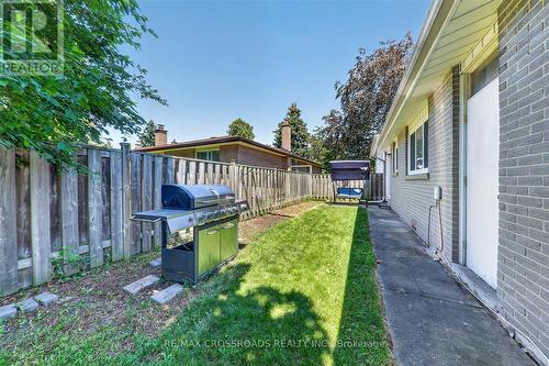 10 Gillbank Crescent S, Toronto, ON - Outdoor With Exterior