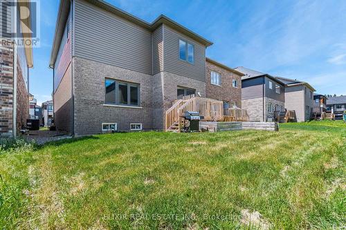 11 Brewis Street, Brant, ON 