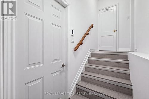 131 Acacia Avenue, Ottawa, ON 