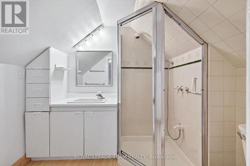 131 Acacia Avenue, Ottawa, ON 