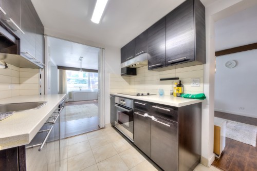 Cuisine - 101-3445 Rue Drummond, Montréal (Ville-Marie), QC - Indoor Photo Showing Kitchen With Upgraded Kitchen