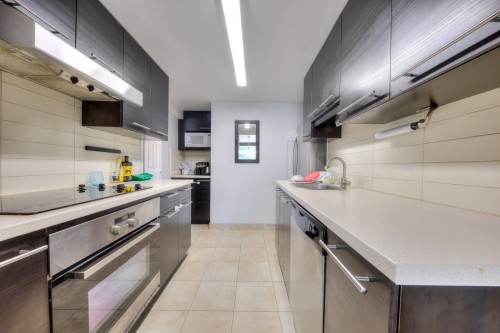 Cuisine - 101-3445 Rue Drummond, Montréal (Ville-Marie), QC - Indoor Photo Showing Kitchen