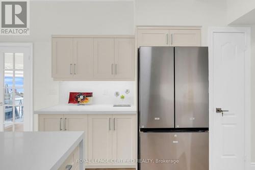 Stainless Steel Appliances - 1603 - 2111 Lake Shore Boulevard W, Toronto, ON 