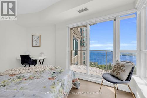 Second Bedroom With Lake View - 1603 - 2111 Lake Shore Boulevard W, Toronto, ON 
