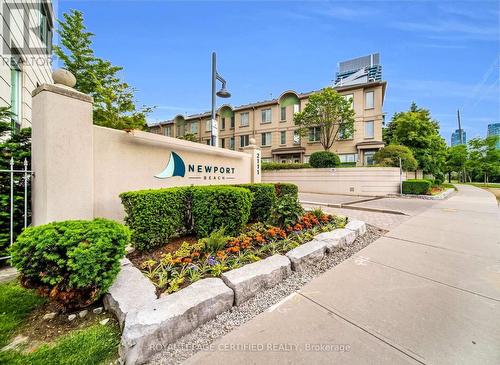 Building - 1603 - 2111 Lake Shore Boulevard W, Toronto, ON 
