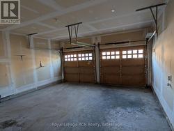 Garage - 