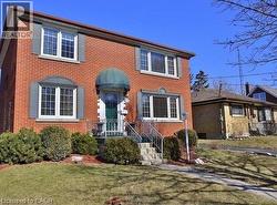 92 PATTANDON Avenue Unit# C  Kitchener, ON N2M 3S5