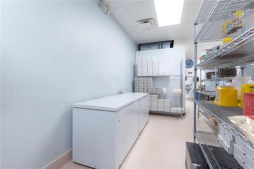 636 Notre Dame Avenue, Winnipeg, MB 