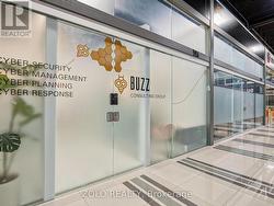 B (326) - 7250 KEELE STREET Vaughan, ON L4K 1Z8