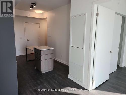 1106 - 185 Alberta Ave E, Toronto, ON 