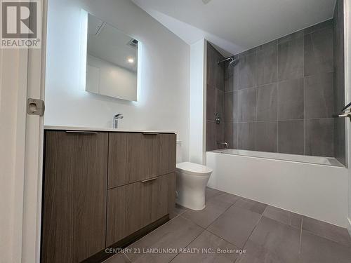 1106 - 185 Alberta Ave E, Toronto, ON 
