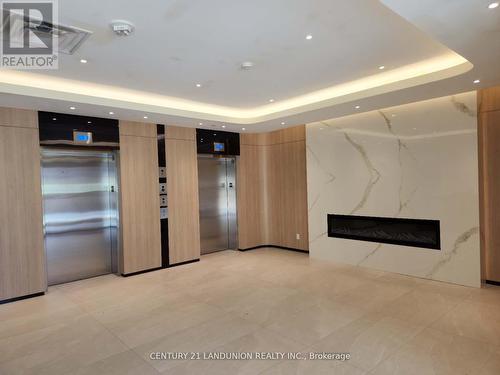 1106 - 185 Alberta Ave E, Toronto, ON 