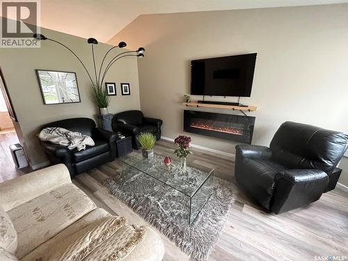 110 26Th Street E, Prince Albert, SK 
