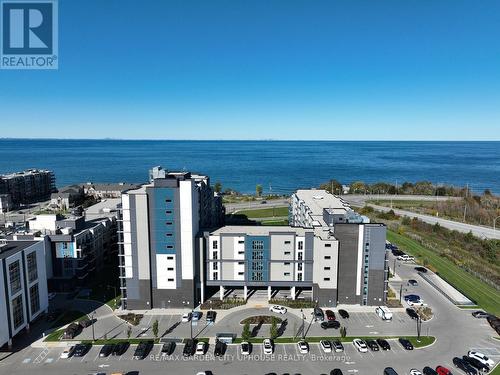 336 - 16 CONCORD PLACE  Grimsby (Grimsby Beach), ON L3M 0J1