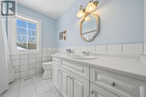 86 Ridge Road E, Grimsby, ON 