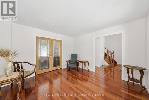 86 Ridge Road E, Grimsby, ON 
