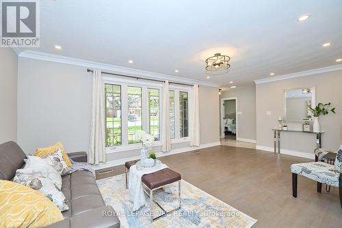36 Valerie Drive, St. Catharines (Glendale/Glenridge), ON 