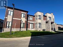 42 MINDANAO AVENUE Markham, ON L6C 3E1