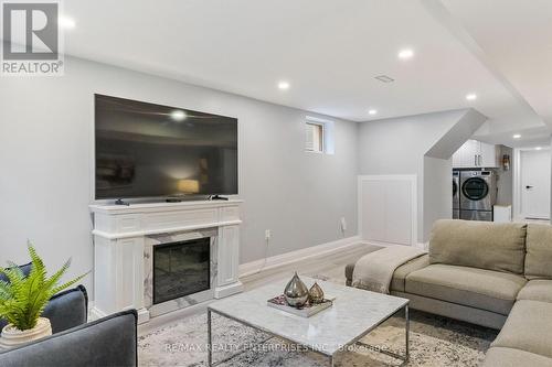 1829 Barsuda Drive, Mississauga, ON - Indoor Photo Showing Living Room With Fireplace