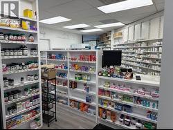 150 145 W 17TH STREET  North Vancouver, BC V7M 3G4