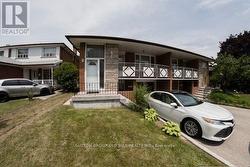 8 RICHGROVE DRIVE Toronto, ON M9R 2K9