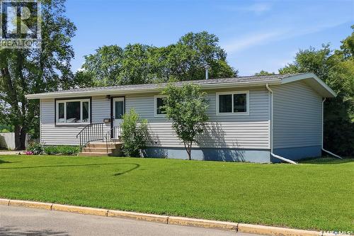 1397 7th STREET E  Prince Albert, SK S6V 0V2