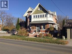 154 Thames STREET Chatham, ON N7L 2Y8