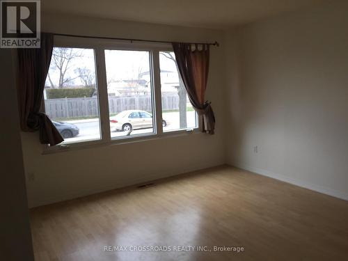 11 Lawnhurst Drive, Hamilton, ON 