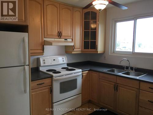 11 Lawnhurst Drive, Hamilton, ON 