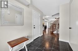 Foyer - 