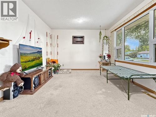 355 3Rd Avenue Se, Swift Current, SK 