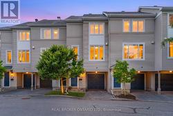 88 SONGBIRD PRIVATE Ottawa, ON K2H 0A2