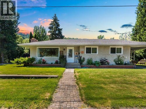 635 Jacobs Street  Warfield, BC V1R 2C9