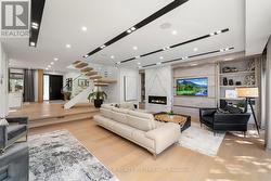146 MARTIN GROVE ROAD Toronto, ON M9B 4K9