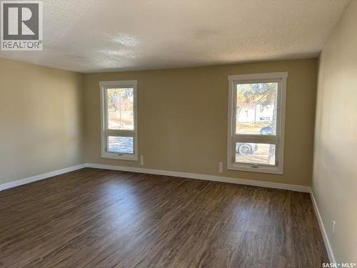 30 Shore Bay, Regina, SK 