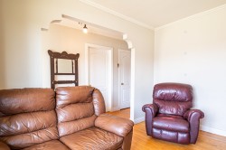 Salon - 